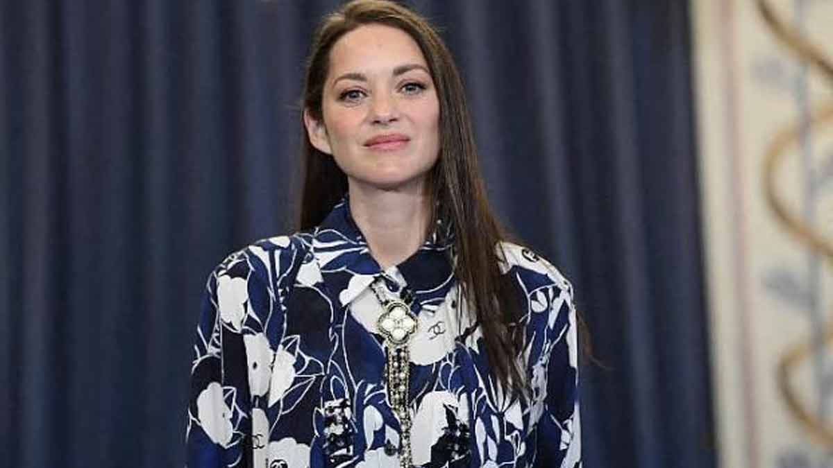 Marion Cotillard fortune  un chroniqueur de TPMP dévoile sa richesse !